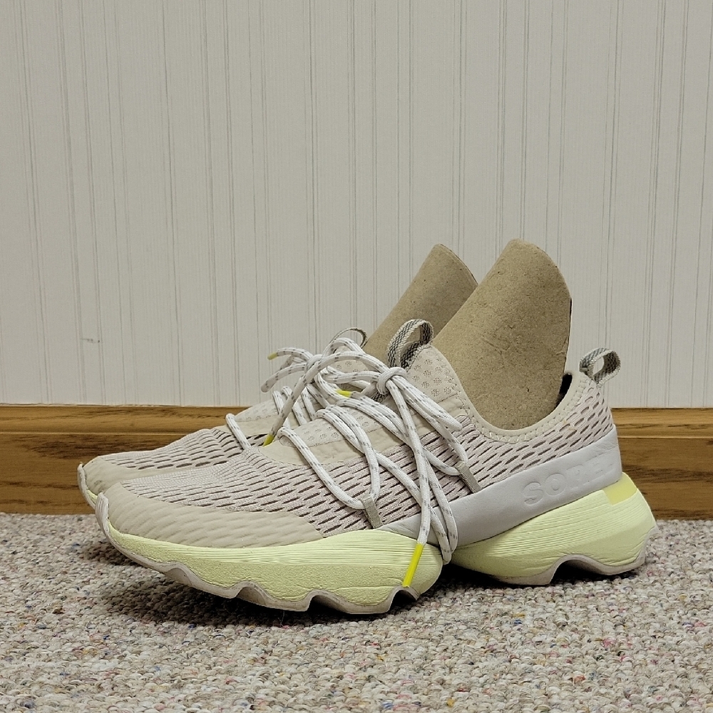 Sorel Kinetic Impact Beige and Yellow Women's Sneakers, Sz 7.5